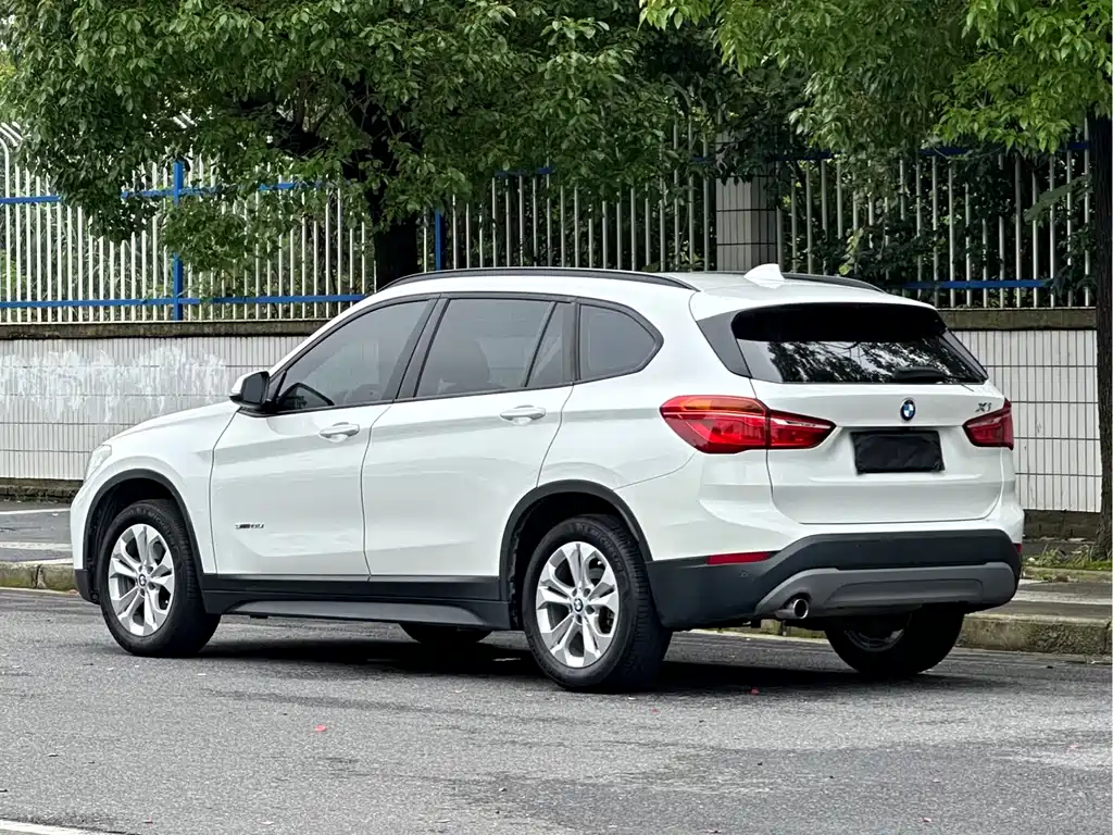 BMW X1 2018 sDrive18Li Fashion