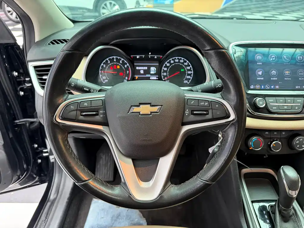 Chevrolet Monza 2022 320 AT Enjoy