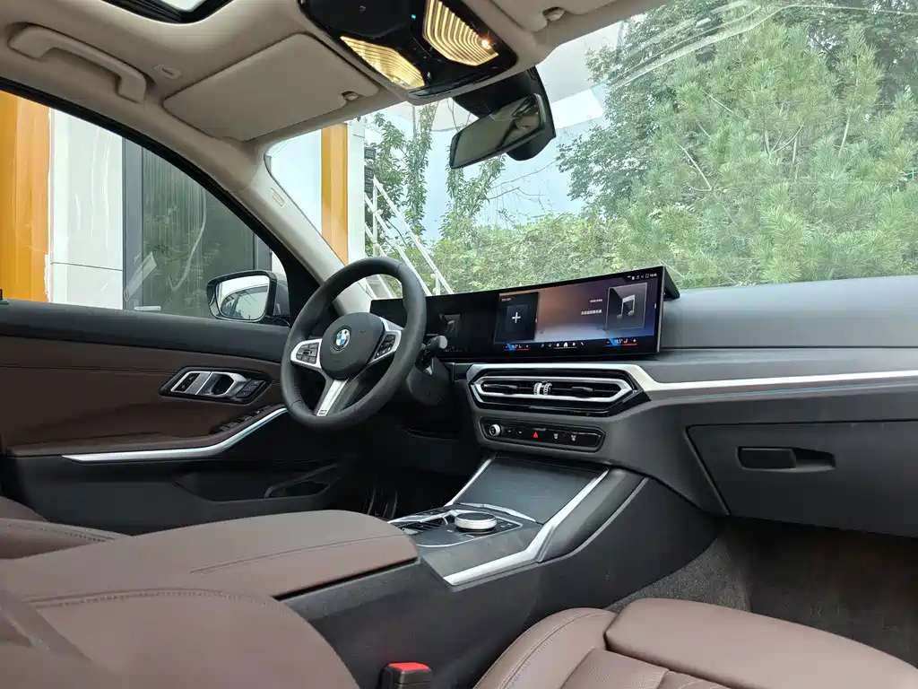 BMW 3 Series — миниатюра 14