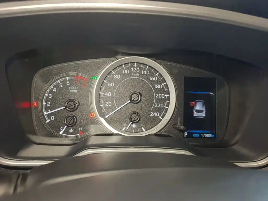 Toyota Frontlander — миниатюра 12