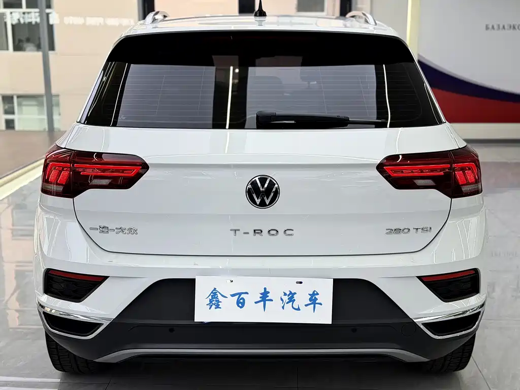 VOLKSWAGEN T ROC EXPLORING SONGS