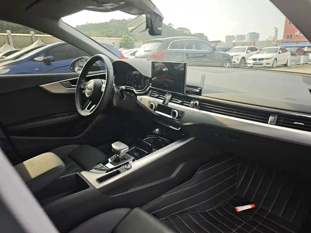 Audi A5 (Import) — миниатюра 8