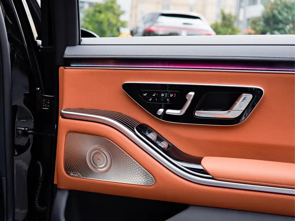 Mercedes-Benz S-Class — миниатюра 18