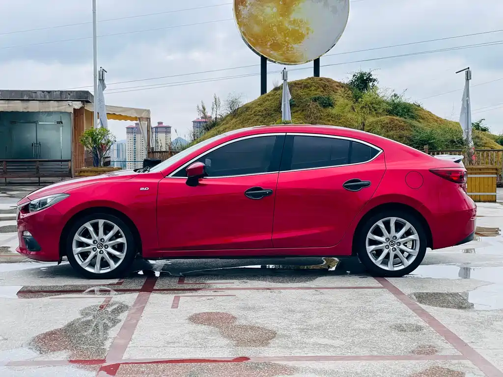 Mazda 3 Axela — миниатюра 12