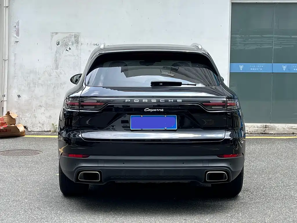 Porsche Cayenne — миниатюра 17