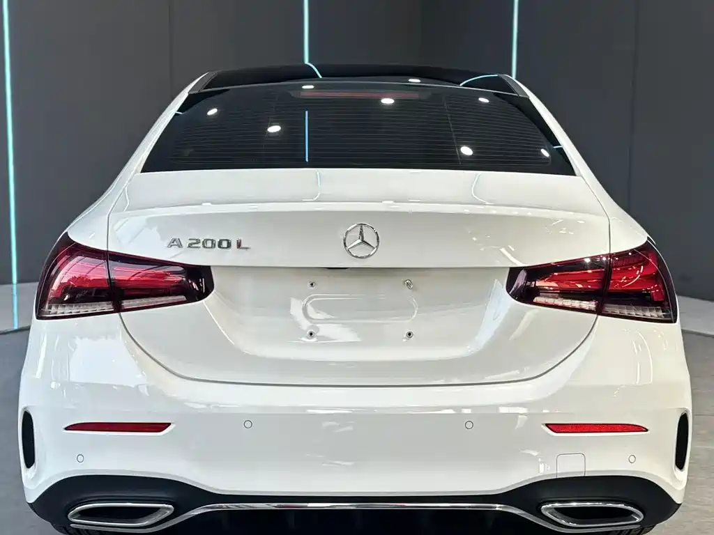 Mercedes-Benz A-Class — миниатюра 7