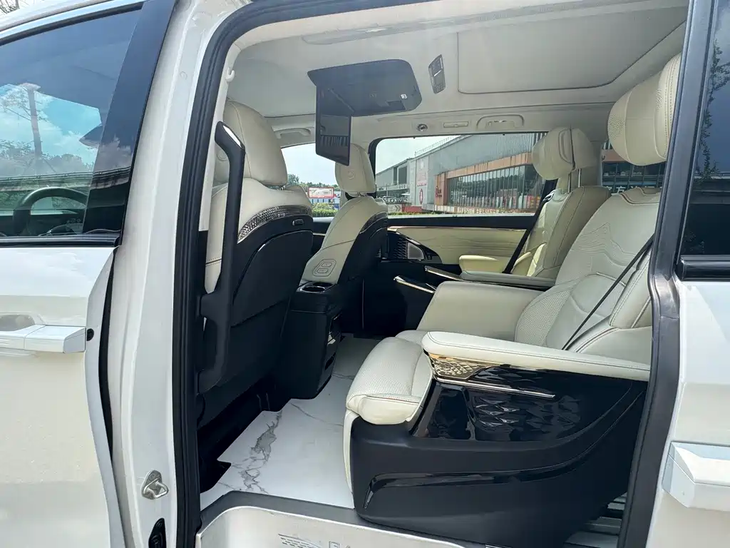 GAC Motor Trumpchi E9 — миниатюра 14