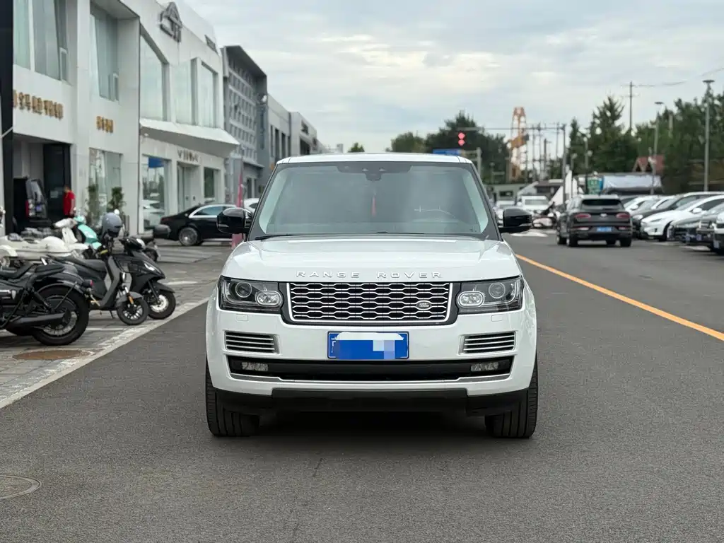Land Rover Range Rover — миниатюра 2