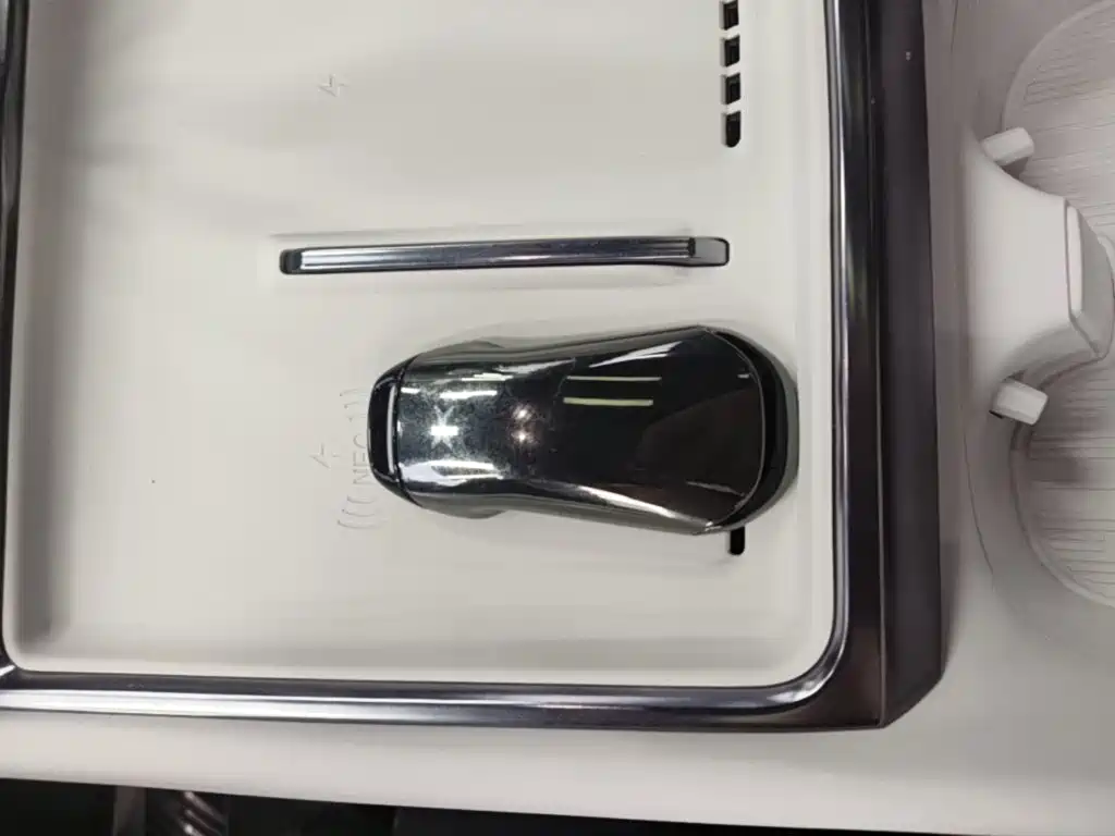 XPeng P7 — миниатюра 9