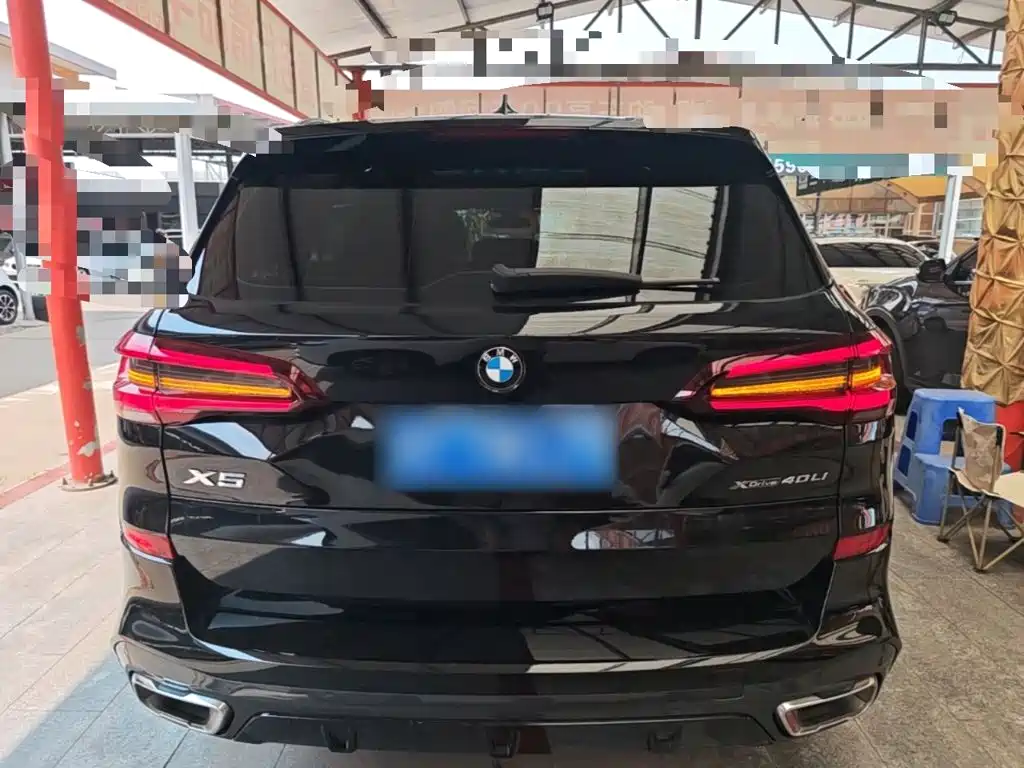 BMW X5 2022 xDrive 40Li M Sport
