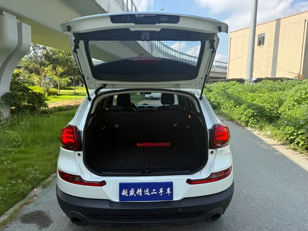 Qoros Qoros 5 — миниатюра 12