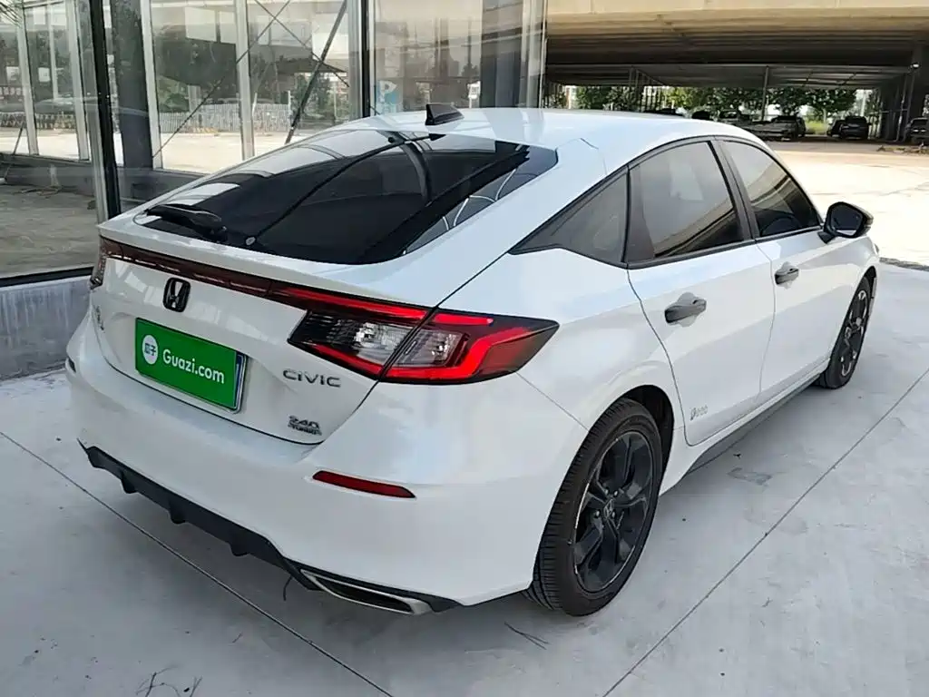 Honda Civic — миниатюра 7