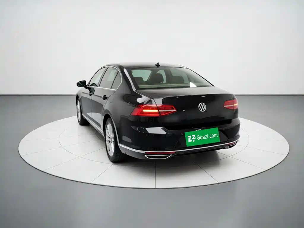 Volkswagen Magotan — миниатюра 4