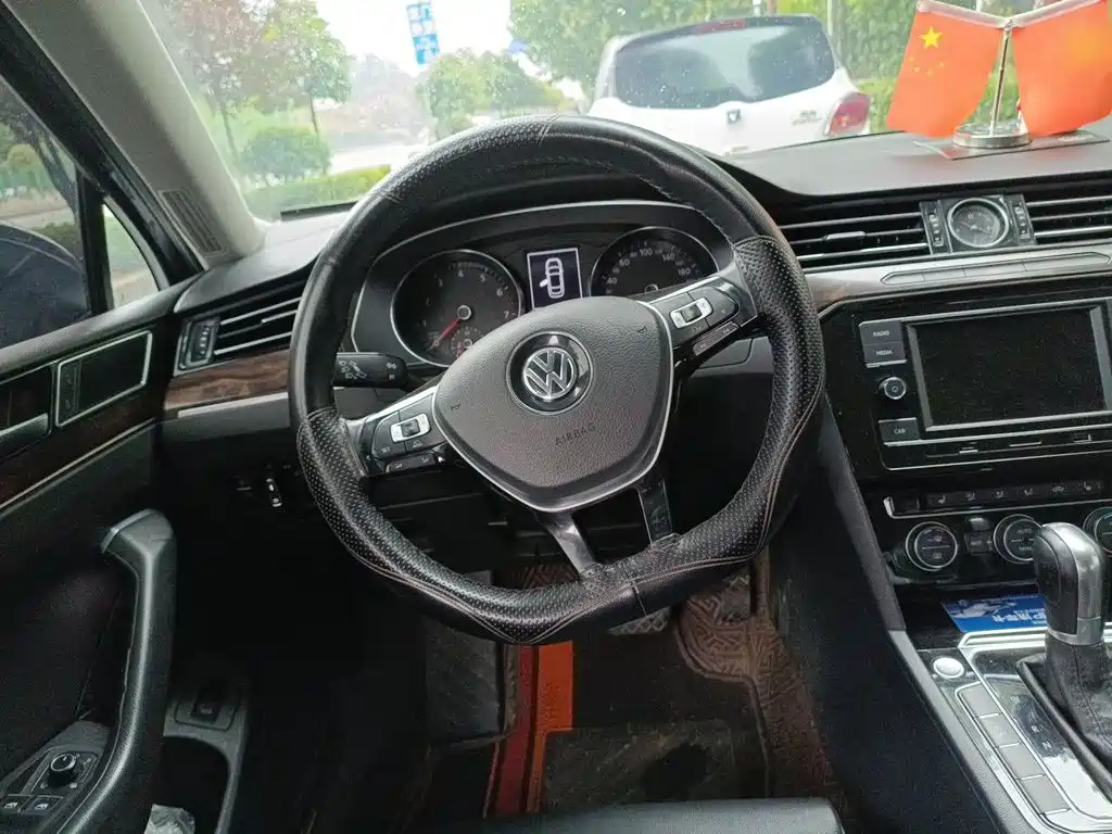 Volkswagen Magotan — миниатюра 11