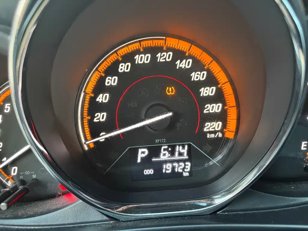 Toyota Yaris L — миниатюра 5