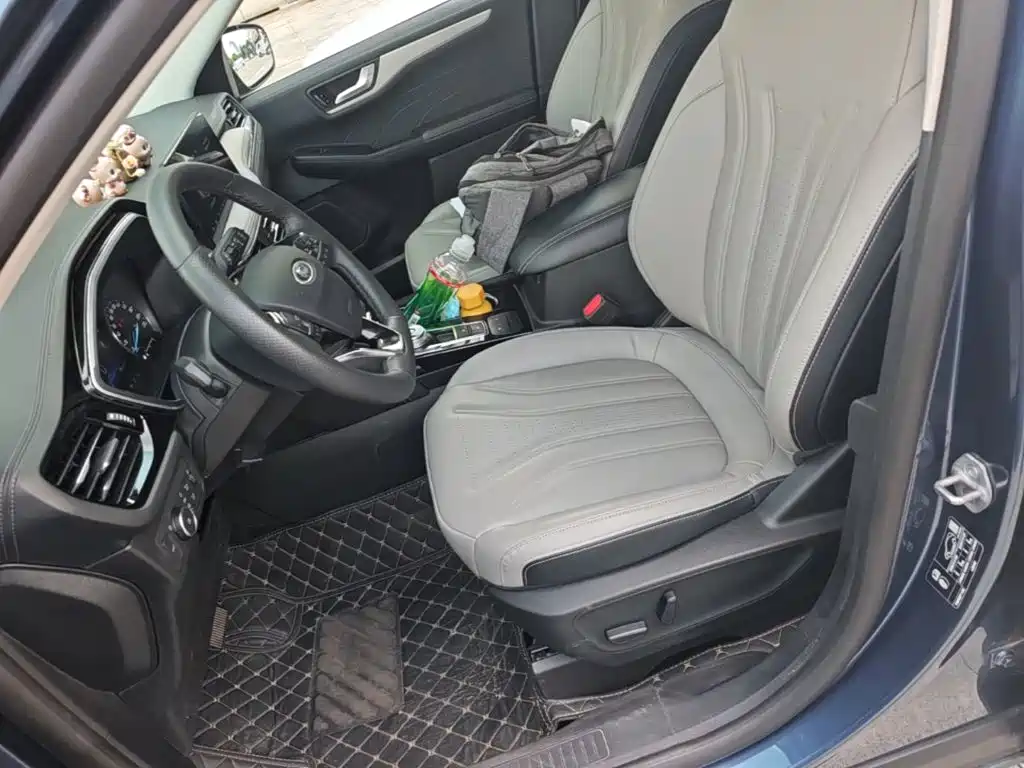 Ford Escape — миниатюра 15