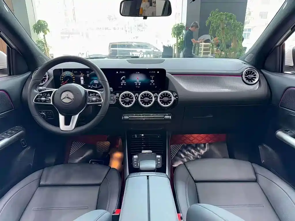 Mercedes-Benz GLA — миниатюра 6