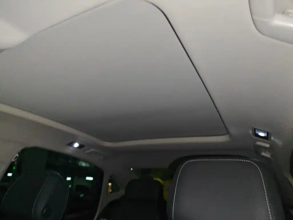 Volkswagen Passat — миниатюра 14