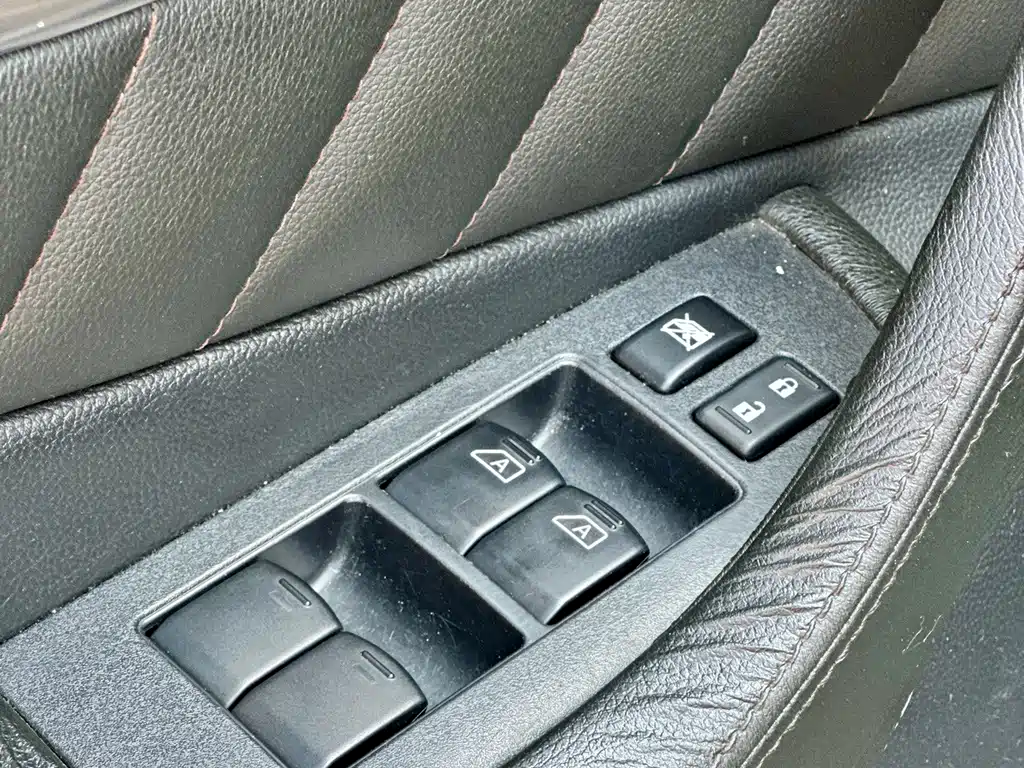 Infiniti FX — миниатюра 23