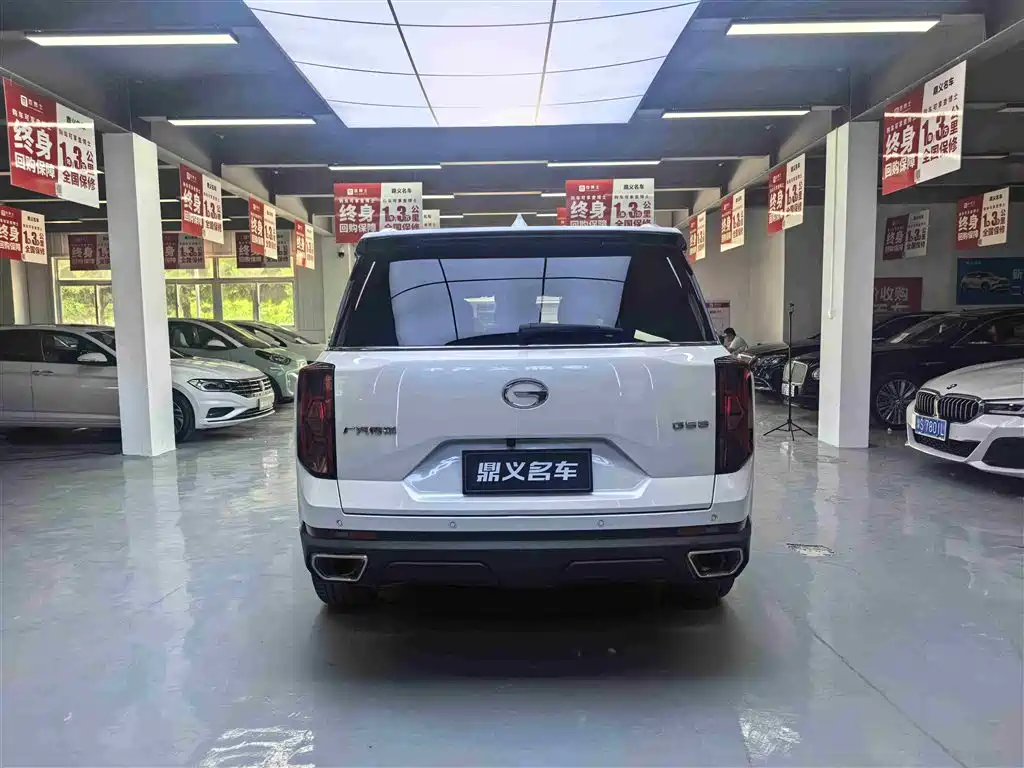 GAC GS8 2022 2.0TGDI Luxury （ мест）