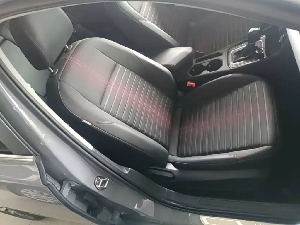 Volkswagen Lavida — миниатюра 25
