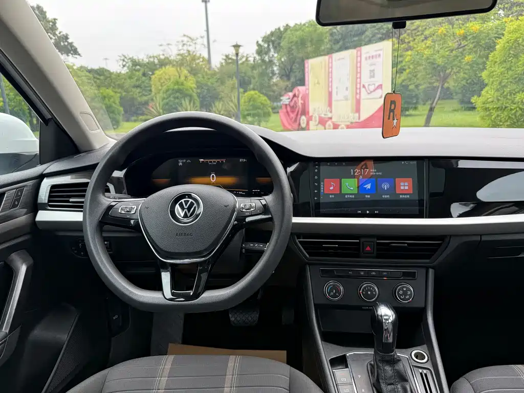 Volkswagen Lavida — миниатюра 11