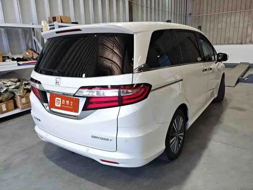 Honda Odyssey — миниатюра 8