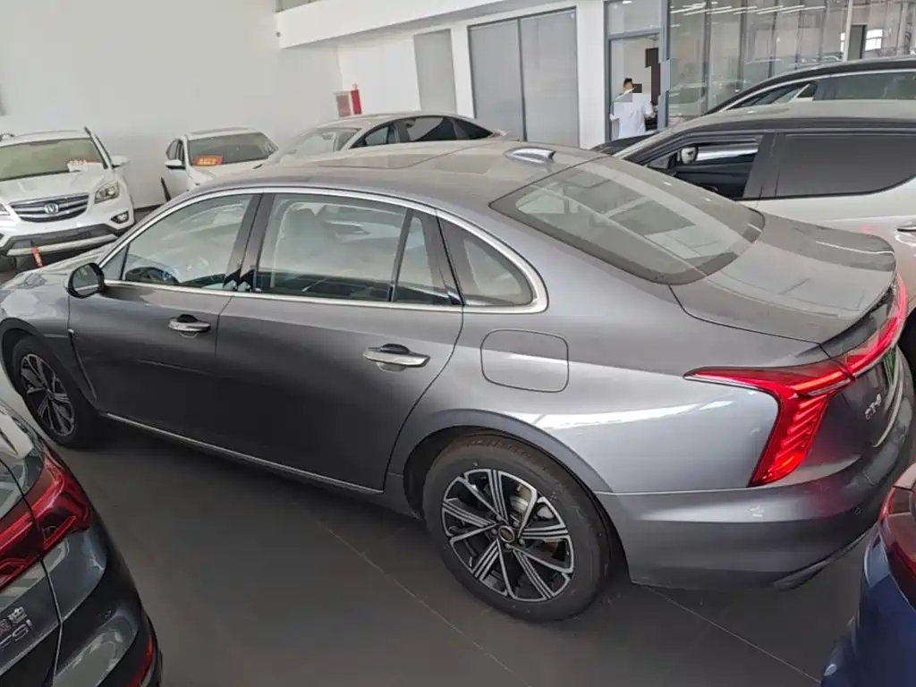 Hongqi Hongqi H5 PHEV — миниатюра 5
