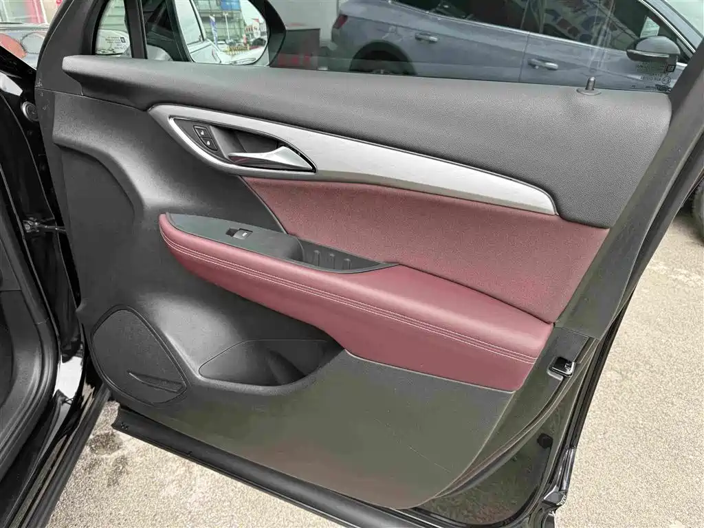 Buick Envision Plus — миниатюра 19