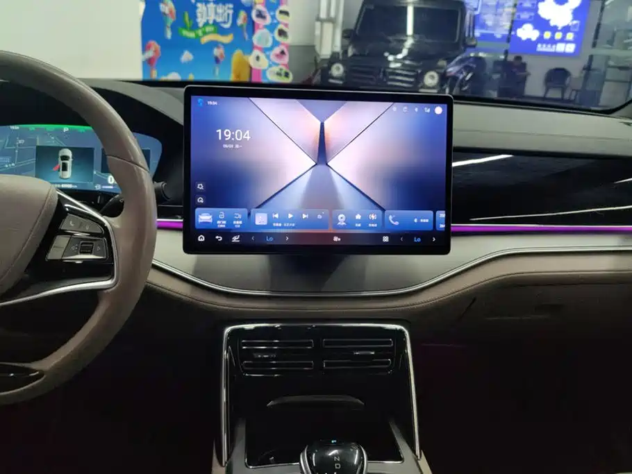 BYD Tang DM - фото 13