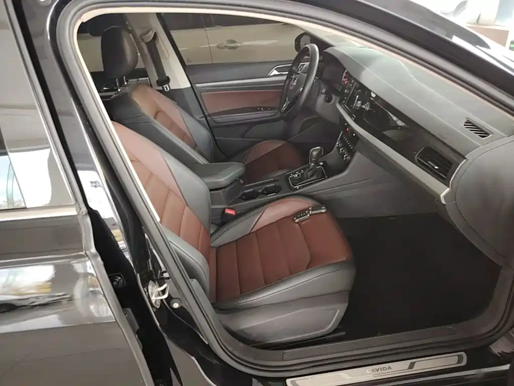 Volkswagen Lavida — миниатюра 25