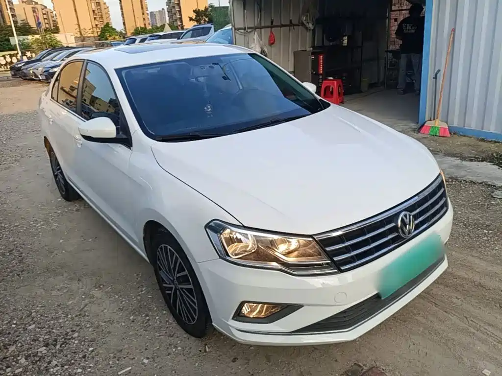 Volkswagen Jetta — миниатюра 4