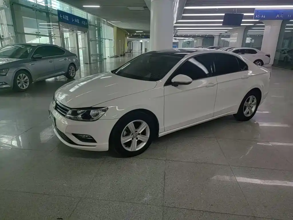Volkswagen Lamando