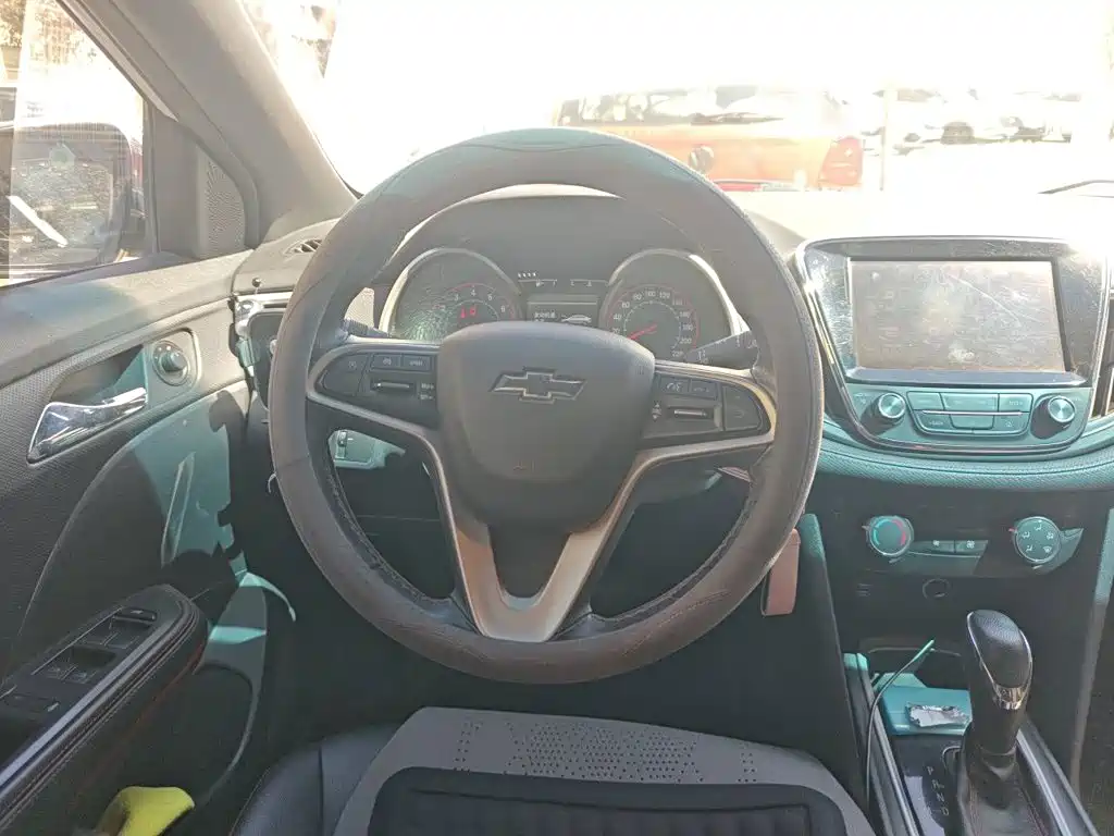 Chevrolet Monza — миниатюра 11