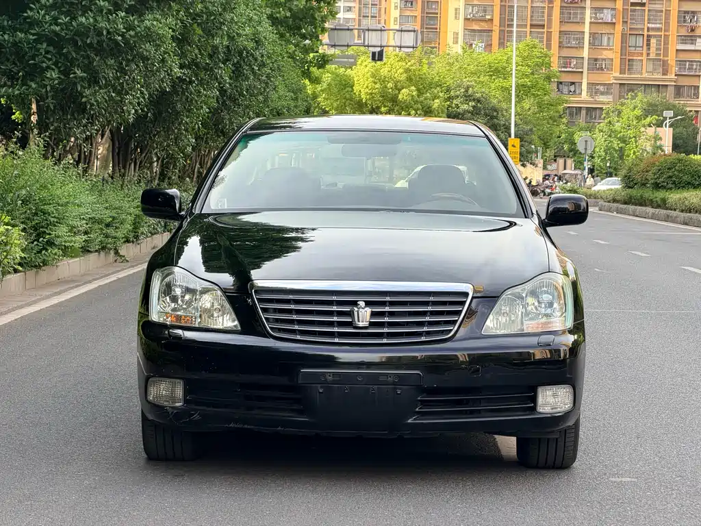 Toyota Crown 2005 2.5L Royal