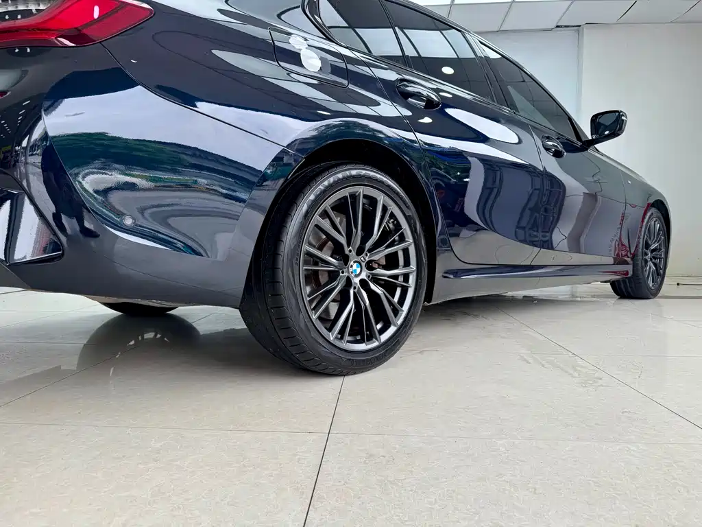BMW 3 Series — миниатюра 22