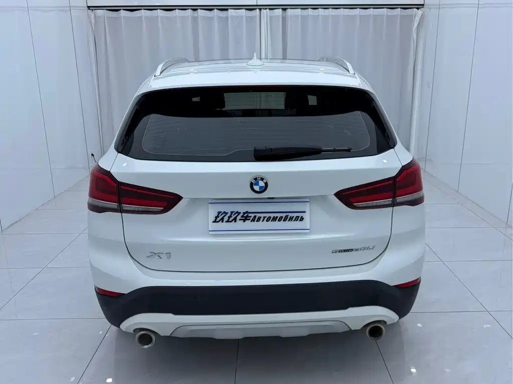 BMW X1 — миниатюра 5
