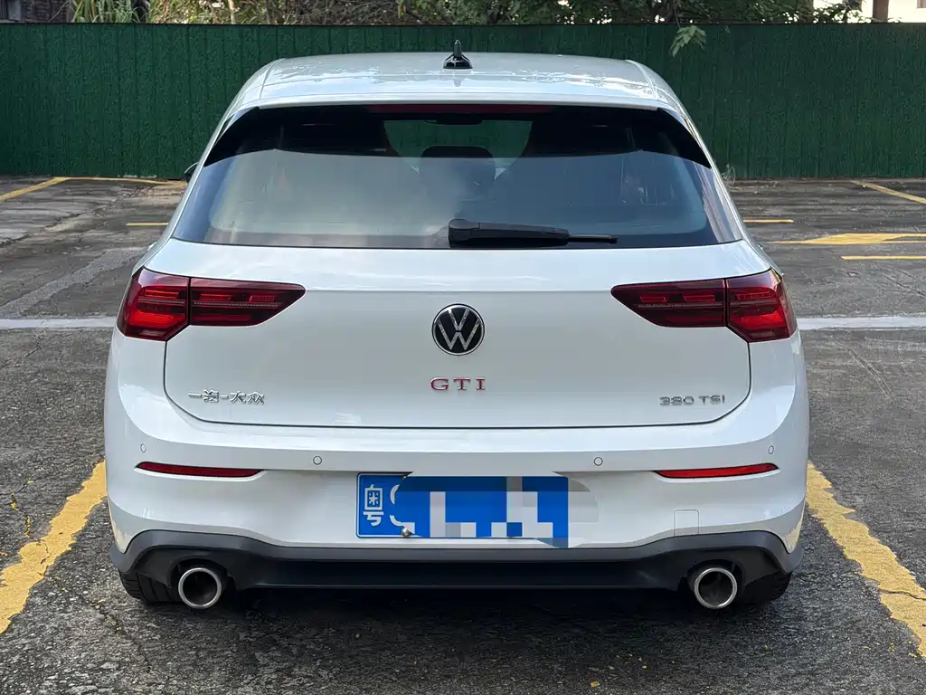 Volkswagen Golf GTI — миниатюра 9