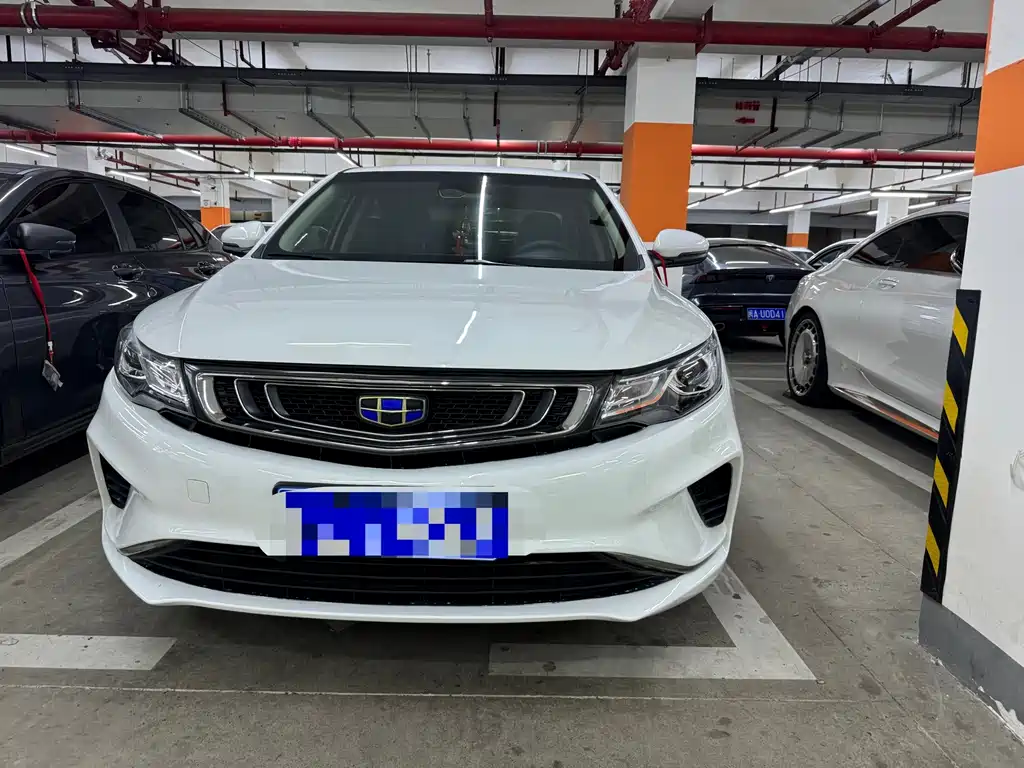 Geely Emgrand GL — миниатюра 3