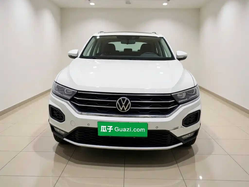 Volkswagen T-Roc — миниатюра 2