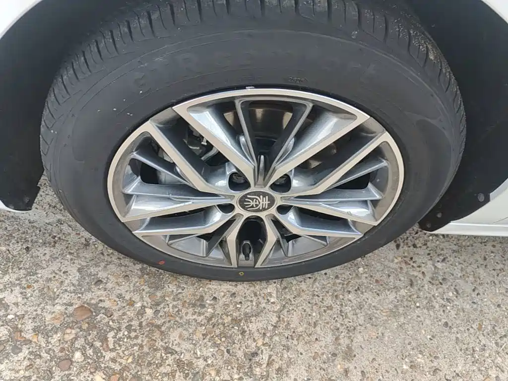 BYD Qin PLUS — миниатюра 23
