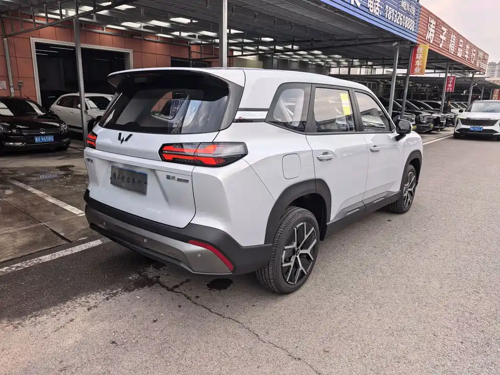 Wuling Xingguang 560 — миниатюра 14