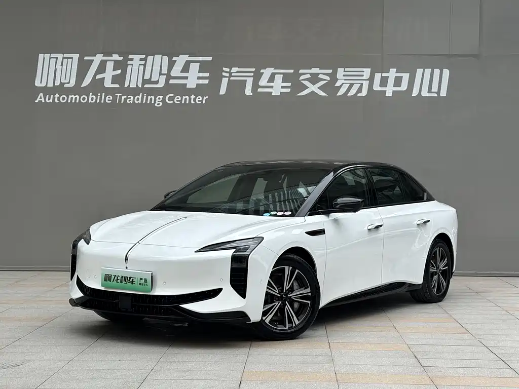 Hongqi Hongqi EH7 2025