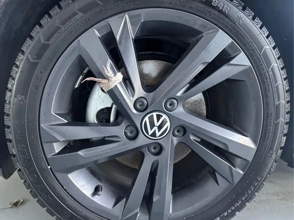 Volkswagen Golf — миниатюра 24