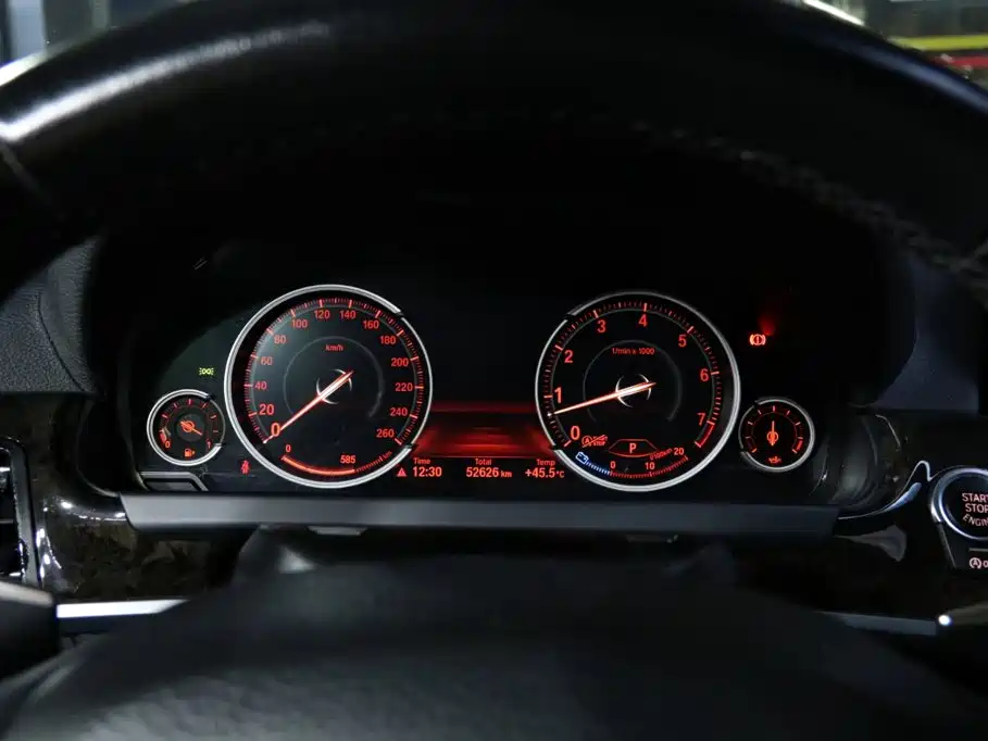 BMW 6 Series — миниатюра 22