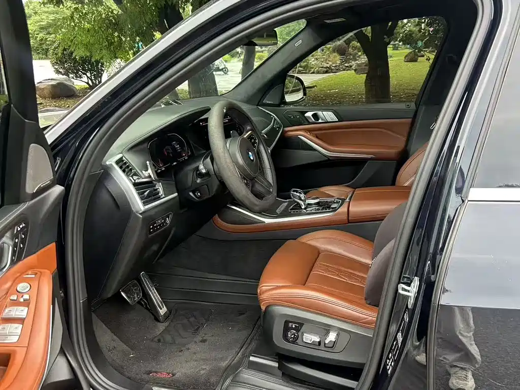 BMW X7 2021 xDrive40i Premium M Sport