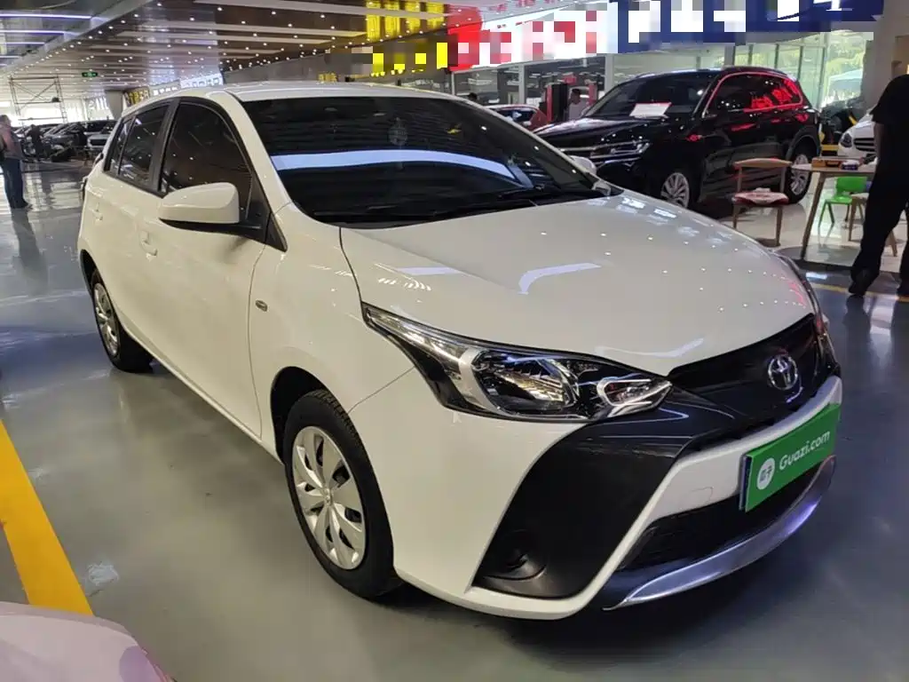 Toyota Yaris L — миниатюра 4