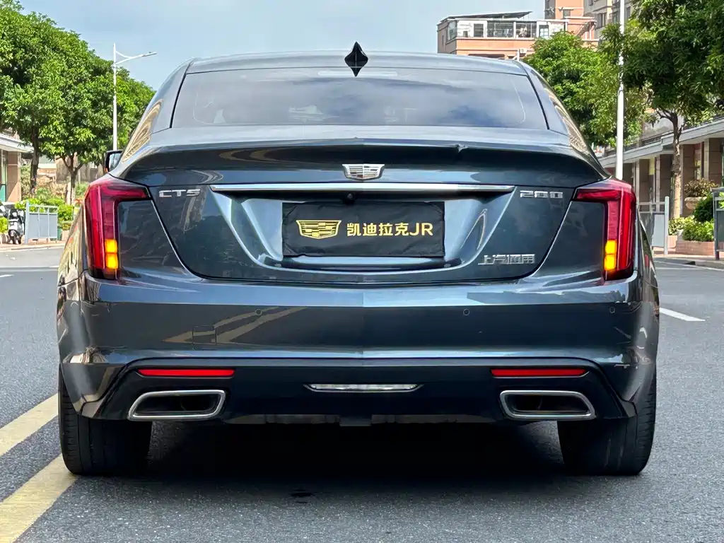 Cadillac CT5 — миниатюра 6