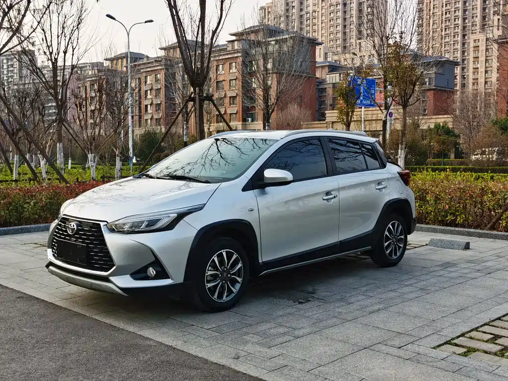 TOYOTA YARIS L ZHIXUAN
