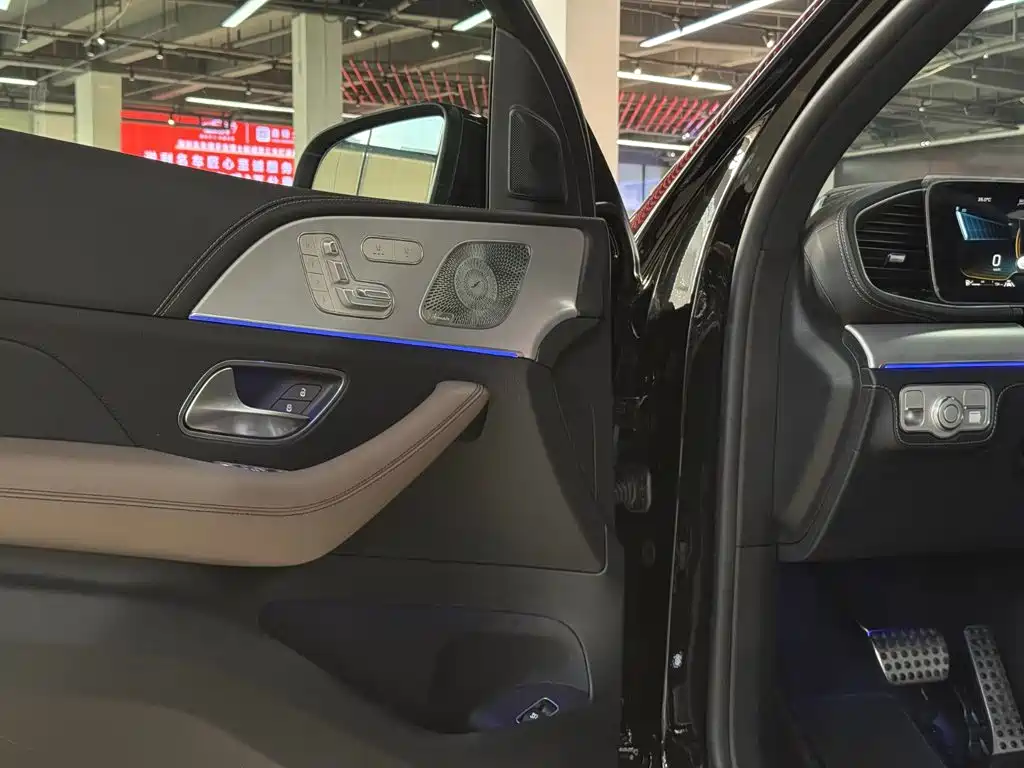 Mercedes-Benz GLE AMG — миниатюра 22